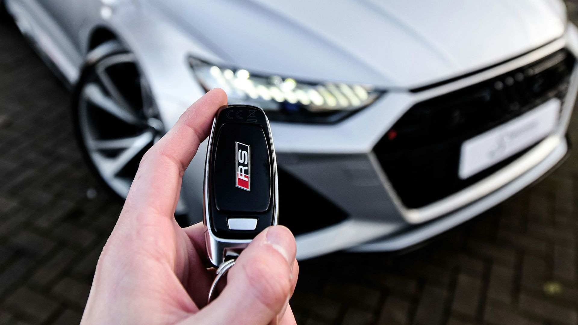 Reprogramming a Smart Key After Battery Failure A Quick Auto Fix in Conway